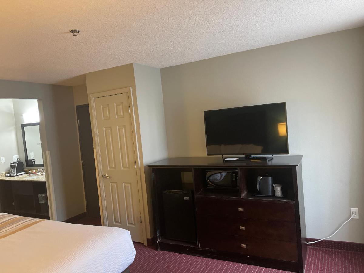 La Quinta By Wyndham O'Fallon, Il - St. Louis Eksteriør billede