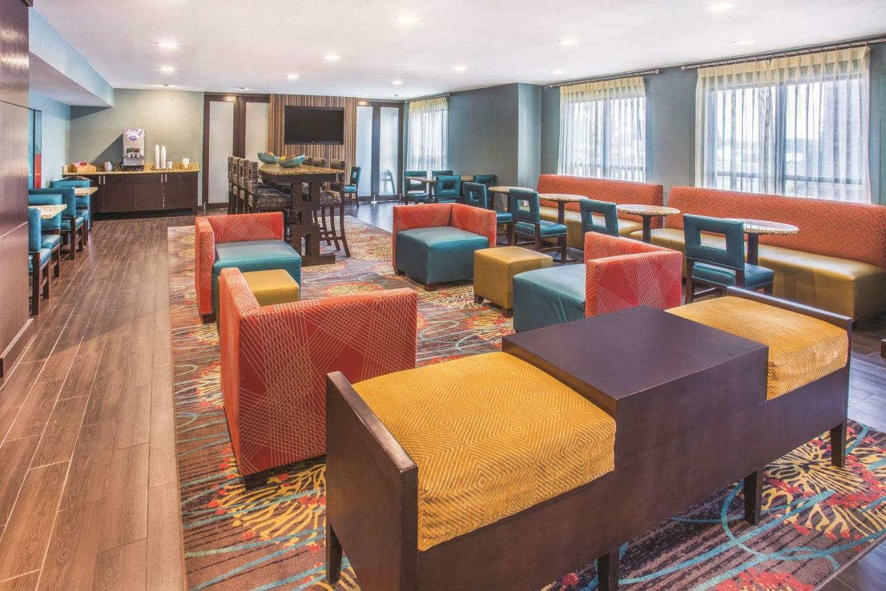 La Quinta By Wyndham O'Fallon, Il - St. Louis Eksteriør billede